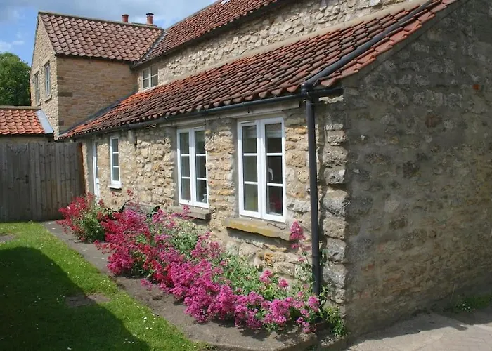 Pretty Yorkshire Stone Cottage Harome