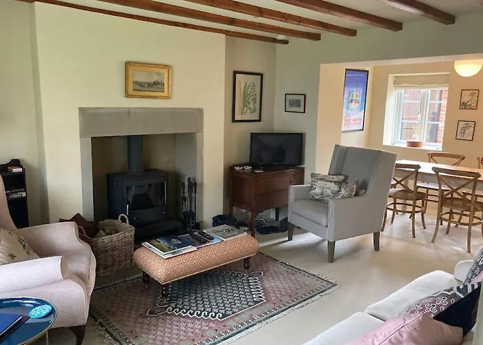 Pretty Yorkshire Stone Cottage Harome